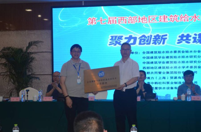 1515635636100371.png blob.png